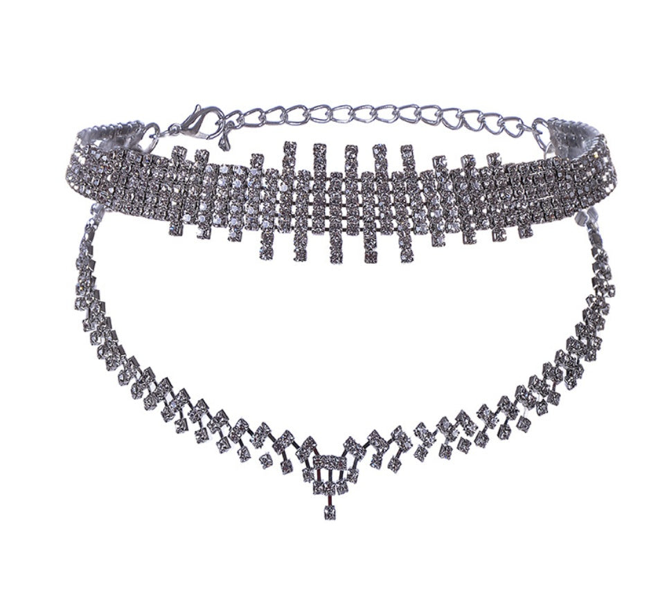 Irregular Double Choker