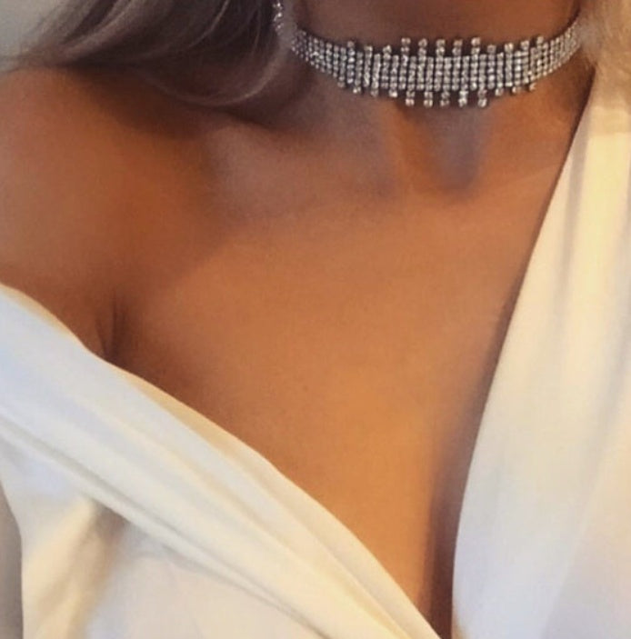 Irregular Double Choker