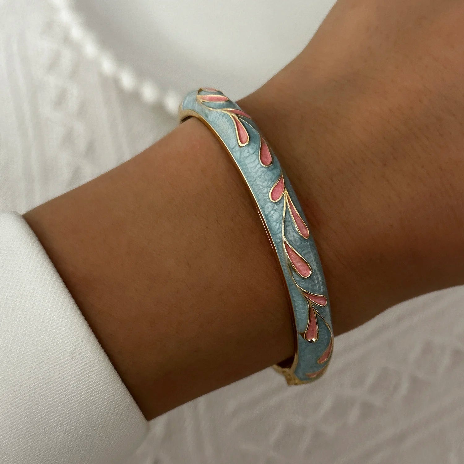 Bloom Enamel Floral Bangle 🌸