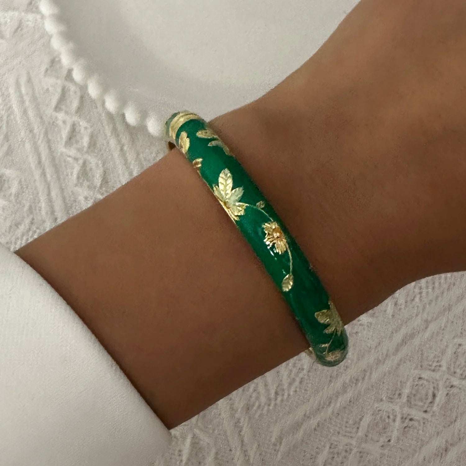 Flora Enamel Bangle