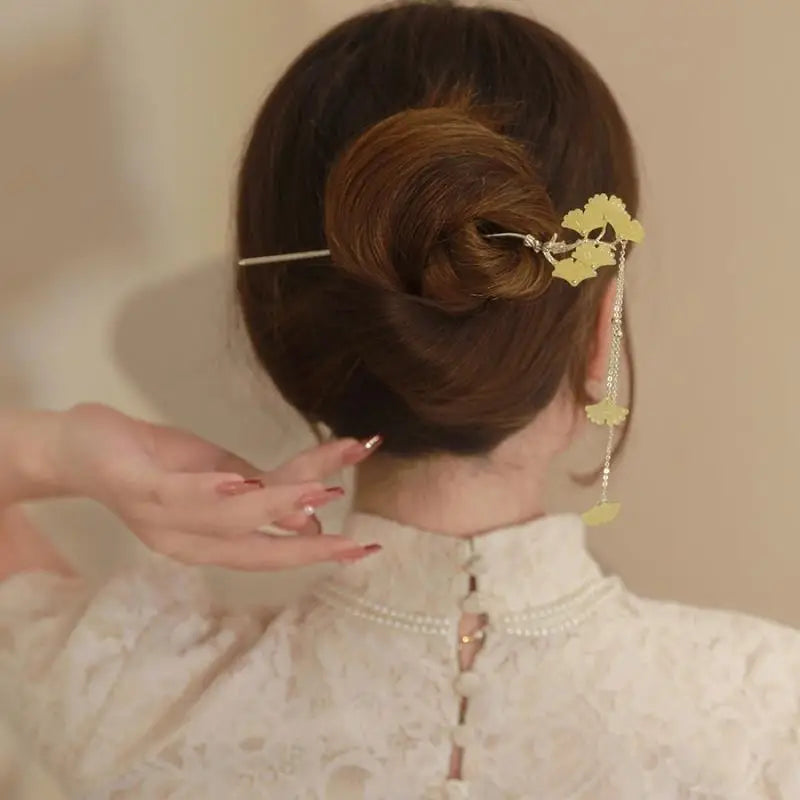Ginkgo Tassel Hair Pin