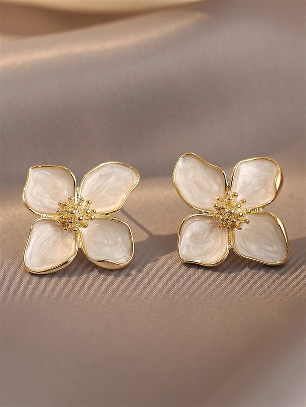 Hibiscus Bloom Earrings