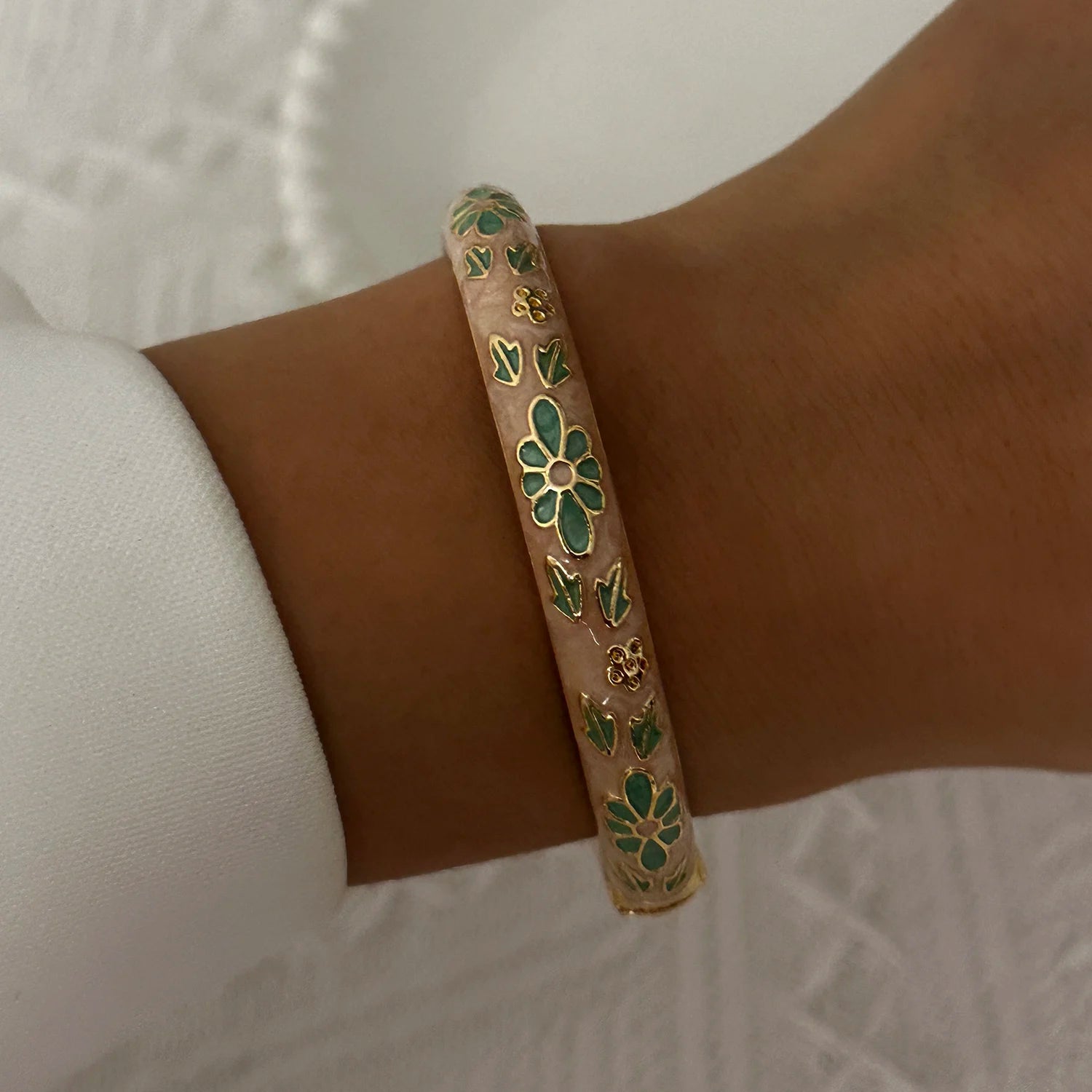Flora Enamel Bangle