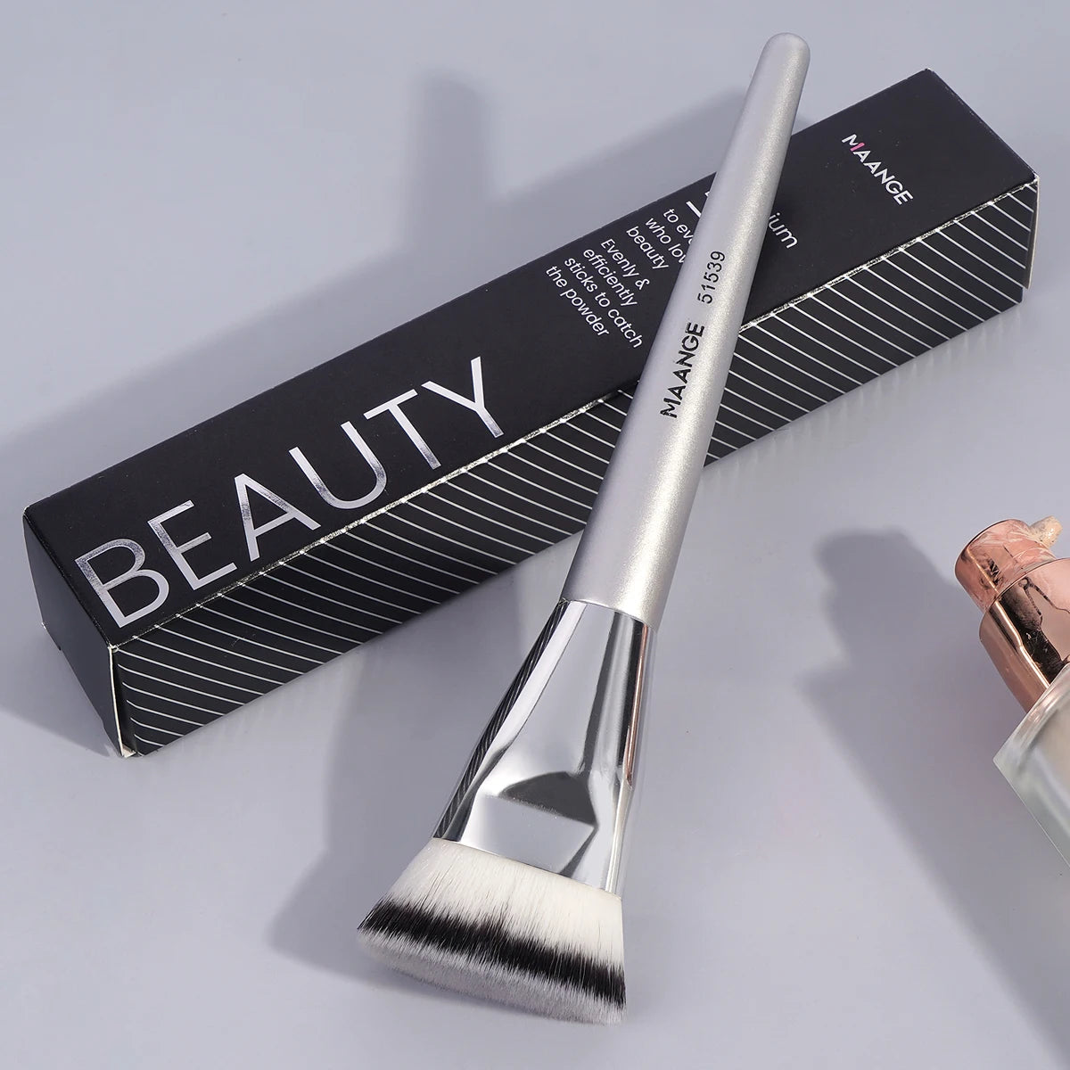 Premium Flawless Foundation Brush