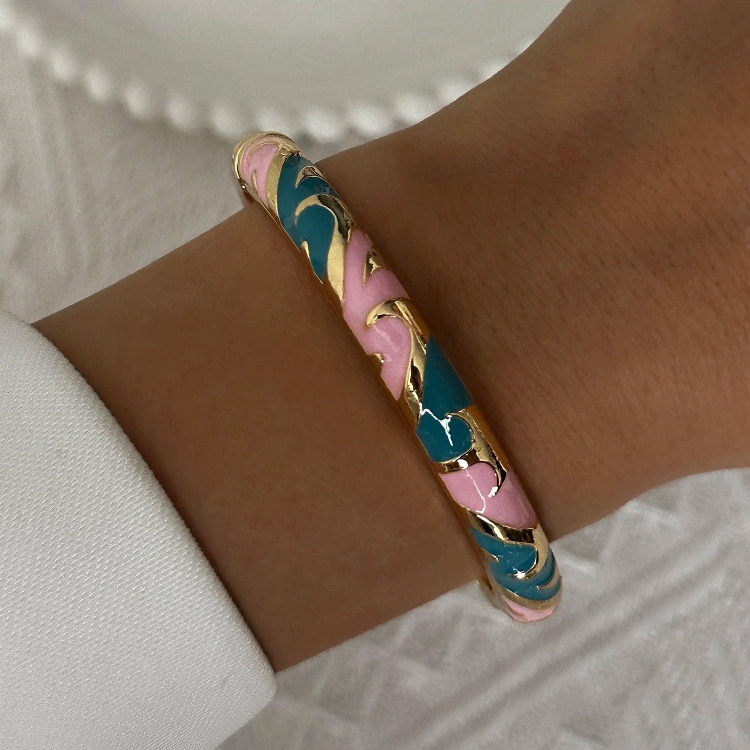 Flora Enamel Bangle
