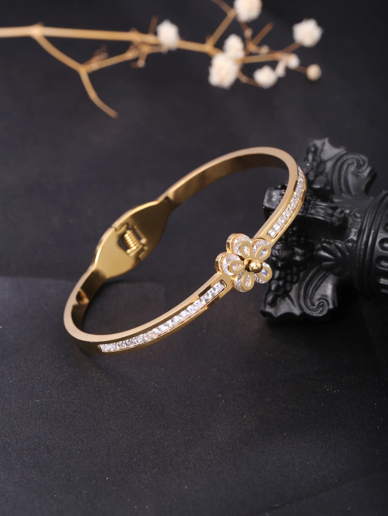 Flora Luxe Bracelet