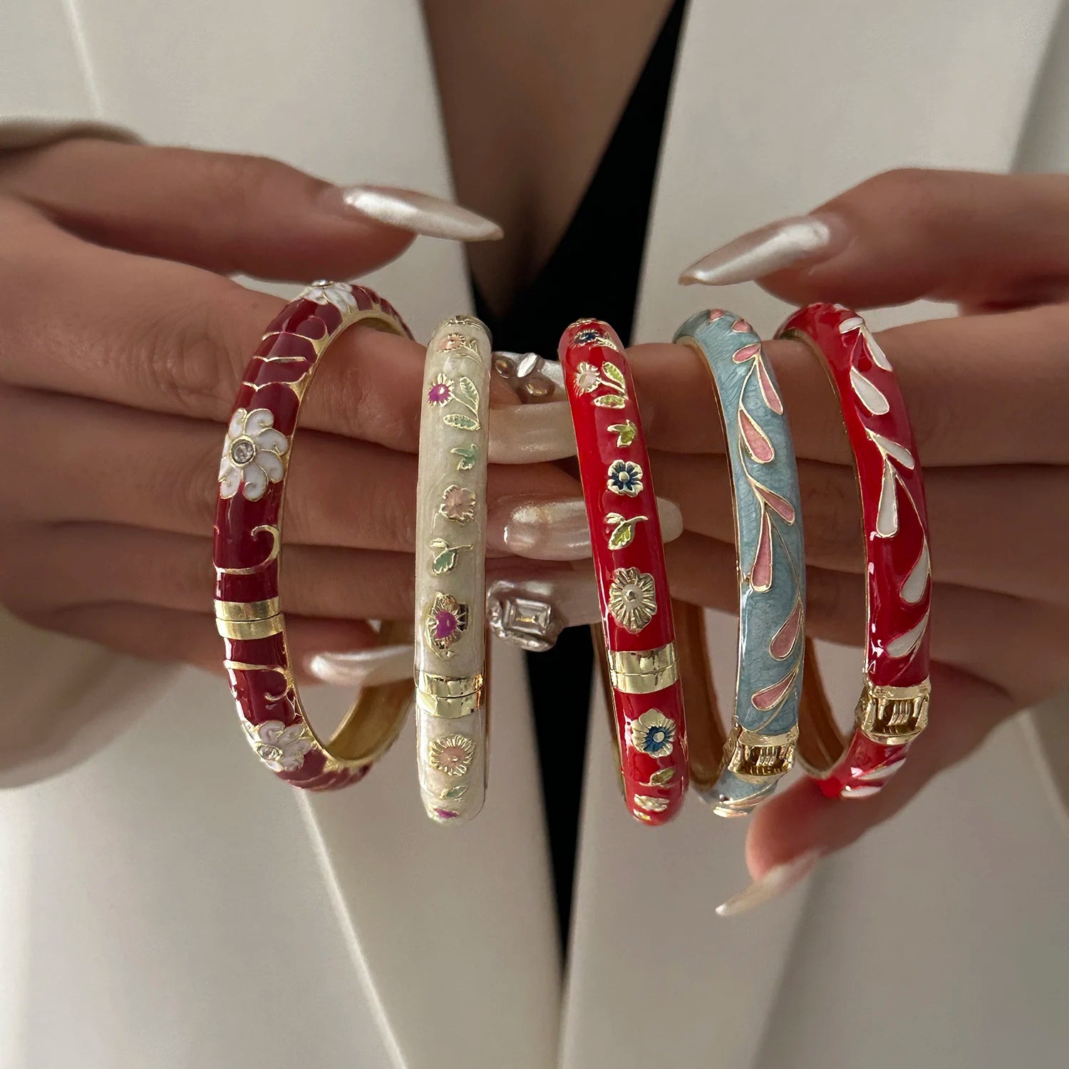 Flora Enamel Bangle