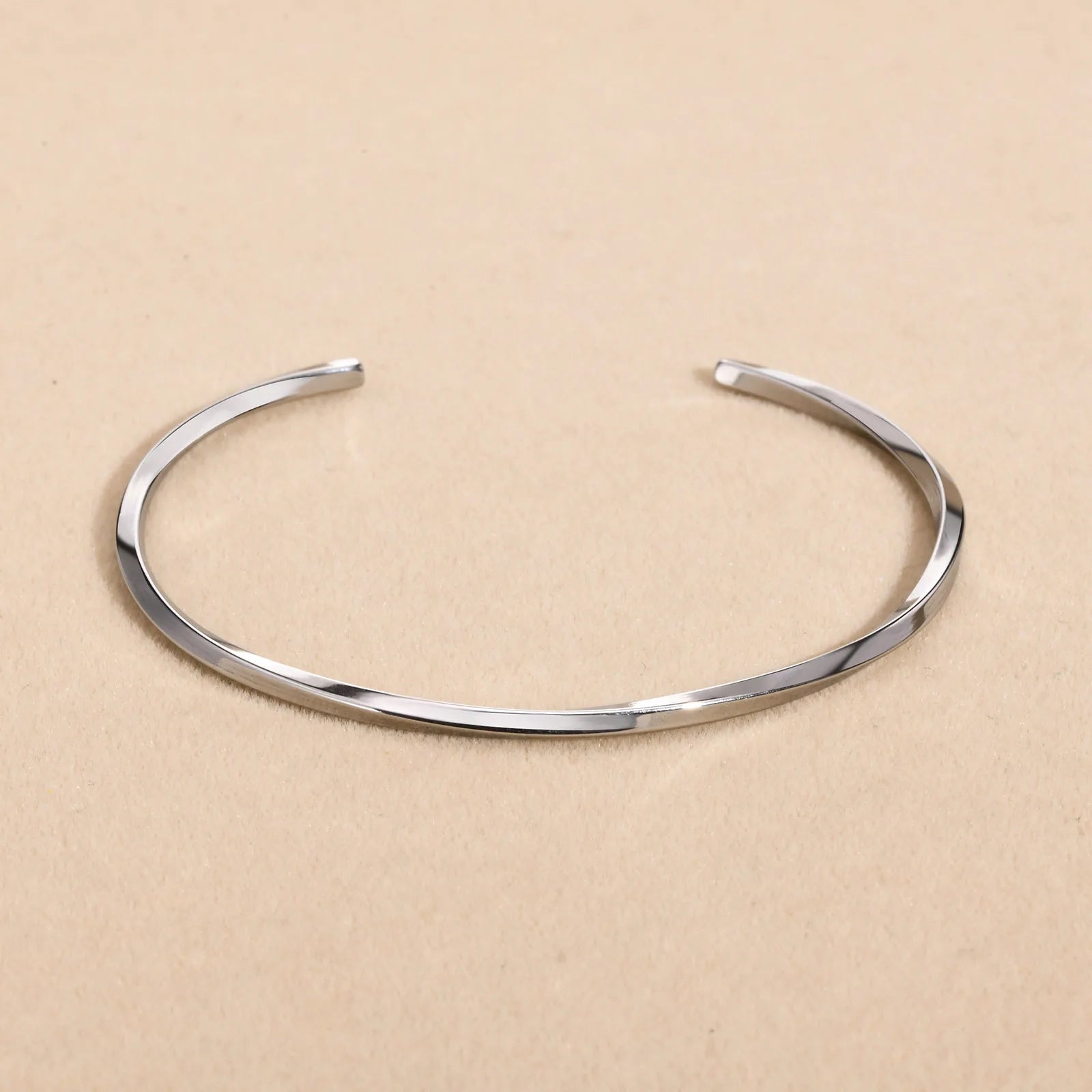 itanWeave Cuff